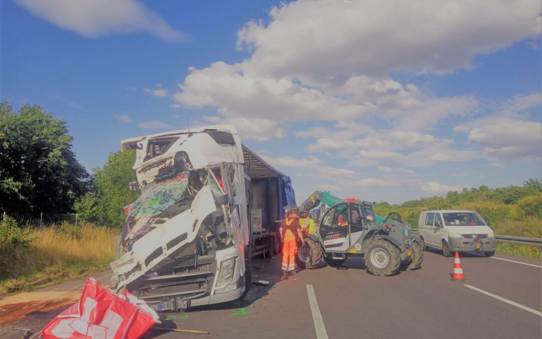 wypadek tira na autostradzie niemcy
